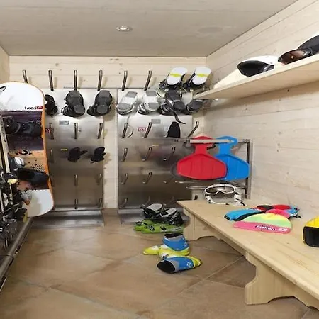 In Kals Near Slopes Apartman *