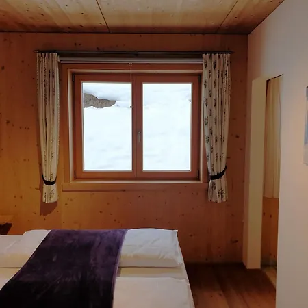 In Kals Near Slopes Apartman *