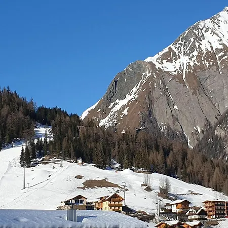 In Kals Near Slopes Apartman